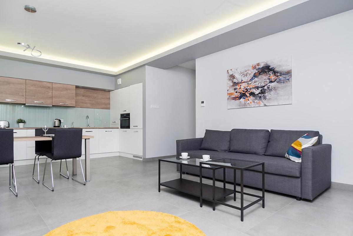 Landmark Apartments Krasków Εξωτερικό φωτογραφία