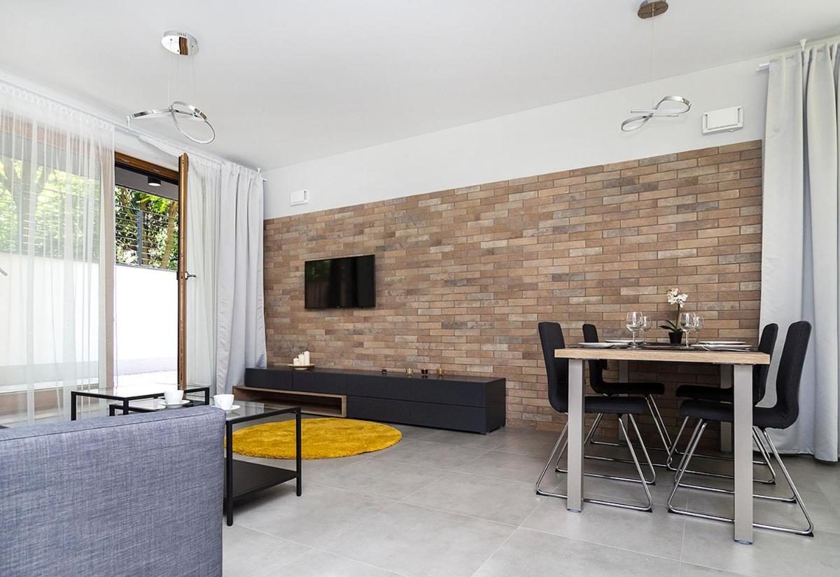 Landmark Apartments Krasków Εξωτερικό φωτογραφία