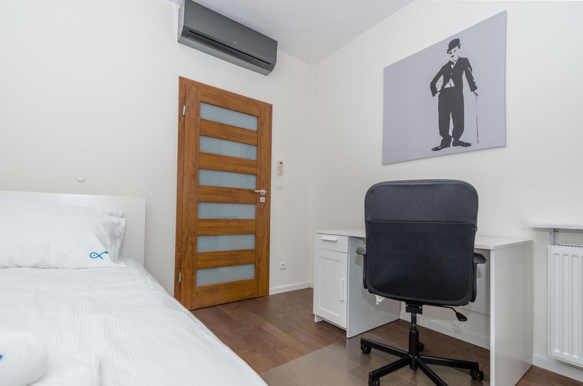 Landmark Apartments Krasków Εξωτερικό φωτογραφία